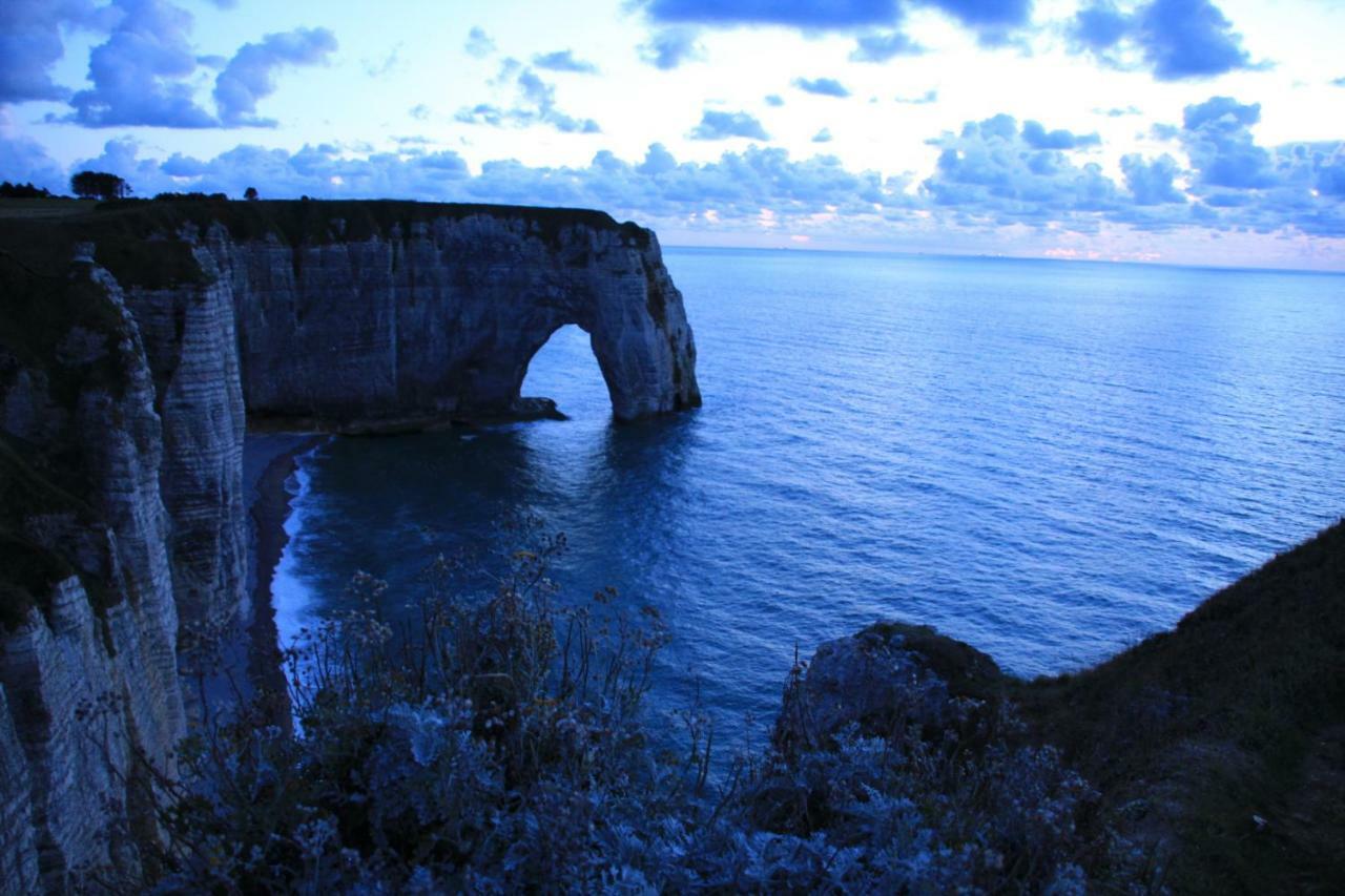 Villa La lisette à Étretat Extérieur photo